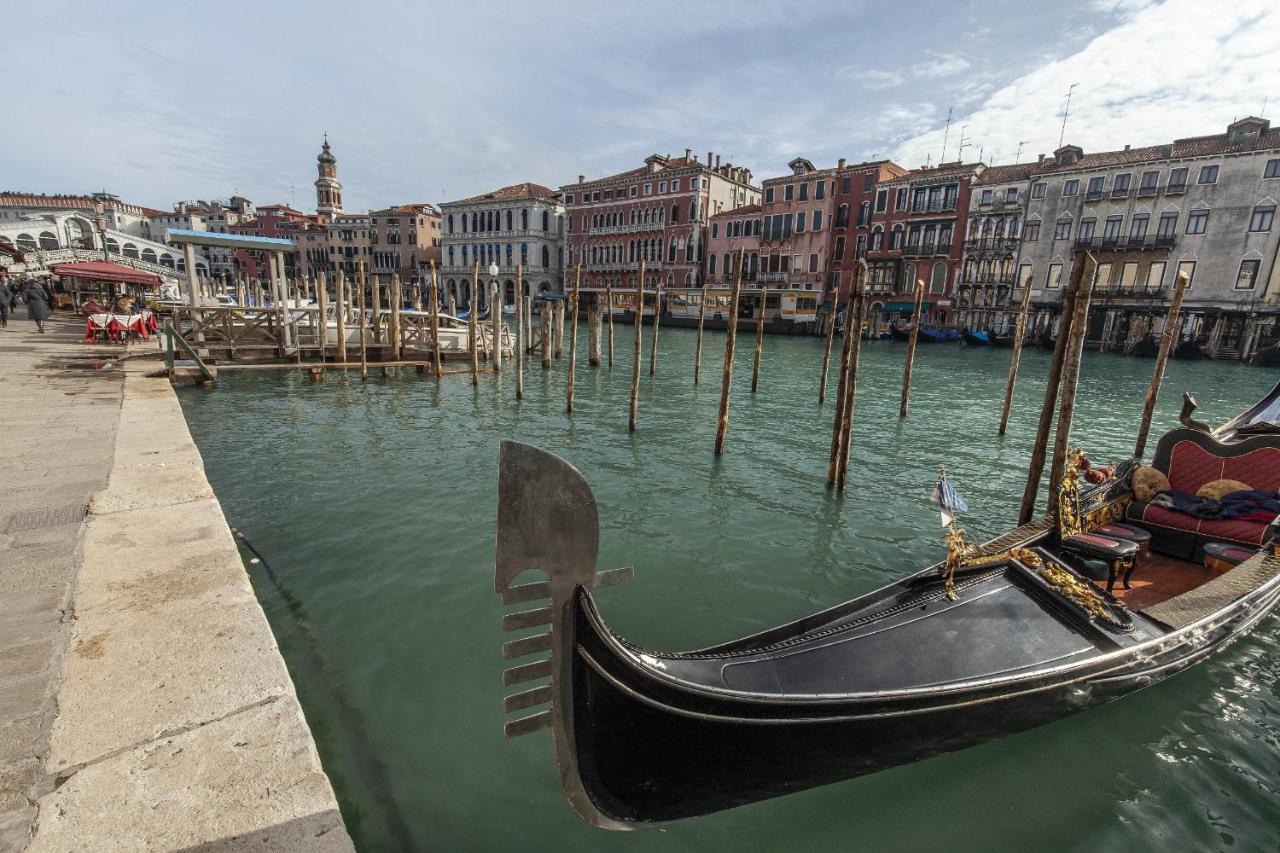 Appartement Residenza Valier - Rialto By Wonderful Italy à Venise Extérieur photo